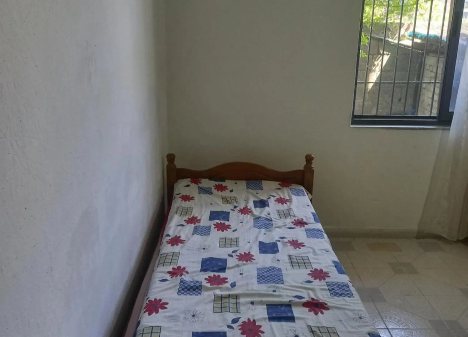 House Villa Tirana 0*,  Albanien